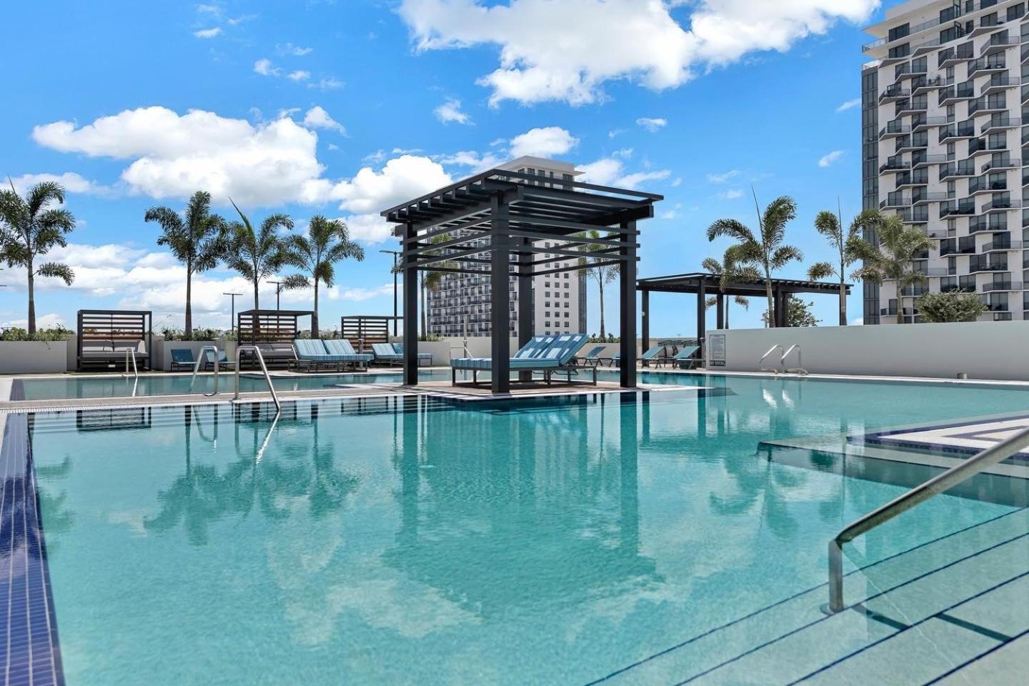 Provident Grand Luxury Short-Term Residences دورال المظهر الخارجي الصورة